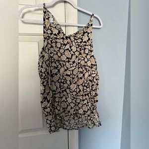 Old Navy tank top / size large